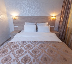 КОМФОРТ с холлом 3-местный. Новый номерной фонд в MaxxRoyal