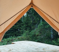 Под скалой в Котопельто