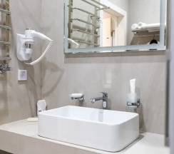 Трёхместный номер Standard с 2 комнатами в Геопур