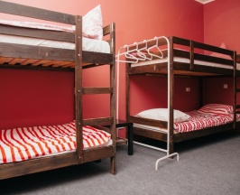 8-и местная красная комната в Gorkogo85