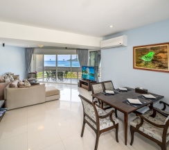 Люкс Royal с 2 комнатами в Andaman Beach Suites Hotel