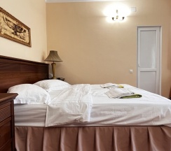 Двухкомнатный номер вип в Амфора