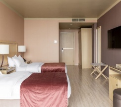 Стандарт с видом на город TWIN в Bay Garden