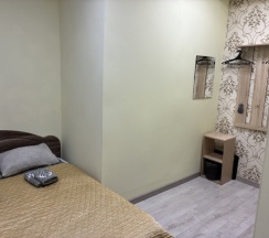 Двухместный номер категории «Стандарт Плюс» с одной двуспальной кроватью в Концерт на Таганской