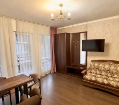 Студия Deluxe с балконом и с красивым видом из окна в Гостевой дом Chalet Agave