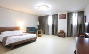 Двухместный номер Standard двуспальная кровать в AW Hotel