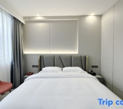 Номер Luxury в Dafa Hotel