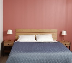 Семейные апартаменты с кухней-гостиной и отдельным входом в Двенадцать