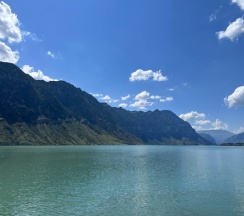 Семейный номер в Горное озеро