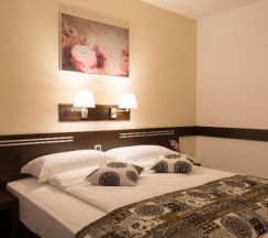 Номер Standard в Grami Hotel Sofia
