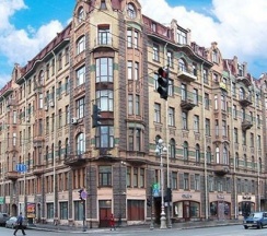 Стандартный номер с видом на Невский проспект в Royal Antares