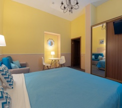 Полулюкс в Искра