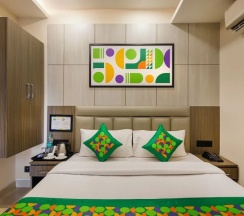 Двухместный номер Economy двуспальная кровать в Treebo Bombay Palace