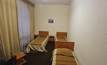 Номер стандарт с 3 односпальными кроватями в Валенсия