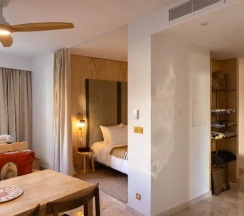 Люкс Standard в MOB Hotel Cannes