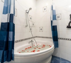 Четырёхместные апартаменты с 3 комнатами в GM Apartments