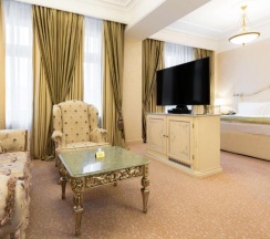Представительский в Radisson Collection Hotel Moscow
