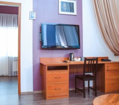 Двухместный номер Comfort с 2 комнатами с балконом двуспальная кровать в Райвола