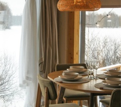 Лодж 1 с бесплатной сауной + Безлимитное посещение ЕлятыПарка в ЕлятыЛодж