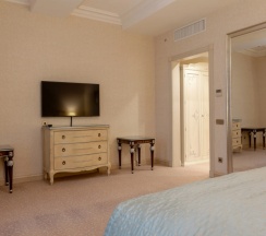 Люкс Гранд в Radisson Collection Москва