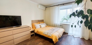 Тольятти: Апартаменты Квартира 2-к. 52 м² 4 Кровати
