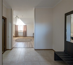 Полулюкс в Лагуна