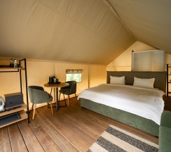 Тент-хаус у реки в Ороктой парк