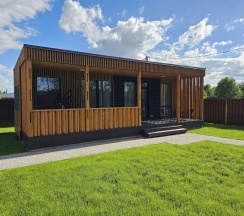 Коттедж улучшенный №1 в Blackberry