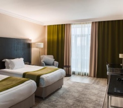 Двухместный номер Standard с видом на город 2 отдельные кровати в The One Hotel Astana