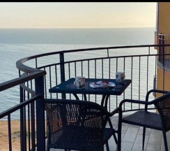 2-комнатные апартаменты люкс с 1 двуспальной кроватью и диваном в Apart Ru Hotel