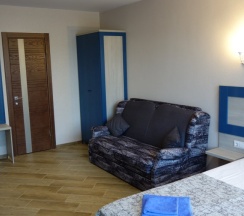 Четырёхместный номер Comfort двуспальная кровать в Green hills