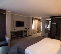 Номер в Days Hotel by Wyndham Ankara Cankaya