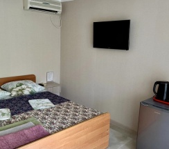 Трёхместный номер Economy с балконом в Maryslav