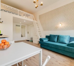 Двухуровневая студия комфорт четырехместная в Sokroma Фонтанный дом