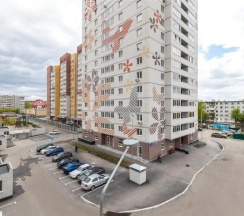 Двухместные апартаменты с балконом (двуспальная кровать) в Апартаменты недалеко от аэропорта в новостройке