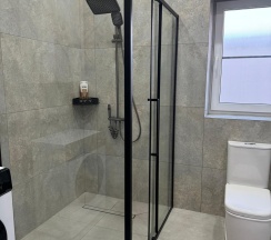 Коттедж с террасой в Family house vld