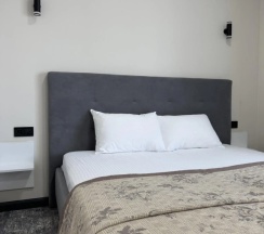 Номер Standard с балконом в Grey Hotel