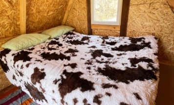 Двухместная студия Эконом с видом на горы двуспальная кровать в Чинолык