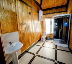 Люкс номер с прямым видом на море на 4-5 человек. в Golden beach