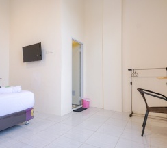Номер Deluxe в Urbanview Hotel Gatot Subroto Lampung by RedDoorz