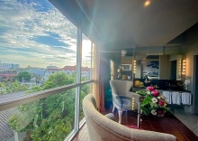 Трёхместный номер Standard в Sino House Phuket Hotel