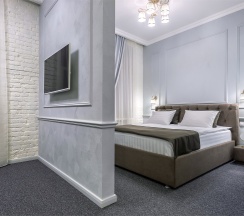 Студия с диваном в Nevsky Loft Studio