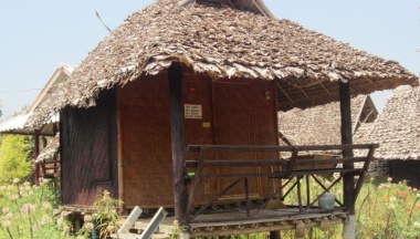 Одноместный номер Standard в Family Huts