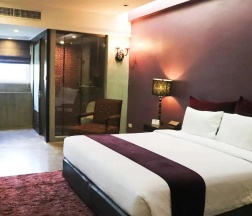 Двухместный номер S Boutique Wing двуспальная кровать в Sunbeam Hotel Pattaya