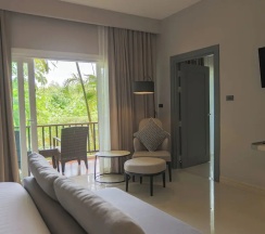 Семейный люкс с 2 комнатами с балконом в Lacol Khao Yai - A Chatrium Collection