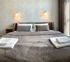 Трехместная студия с кухней на 10 этаже в Ольгинке в Метрикс Девелопмент