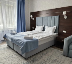 Двухместный номер Комфорт с видом на горы 2 отдельные кровати в Grand Terskol