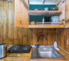 Коттедж Superior с красивым видом из окна в Раш