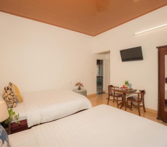 Семейный номер Standard с видом на сад в Strawberry Garden Homestay