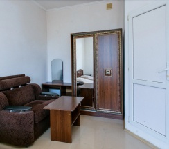 Двухместный номер Standard с балконом 2 отдельные кровати в Арго